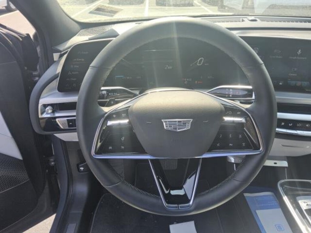 Used 2025 CADILLAC LYRIQ Luxury 1 SUV