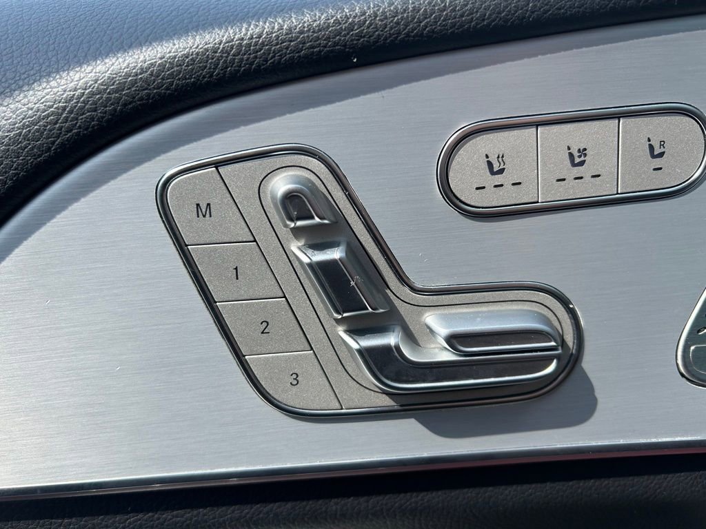2025 Mercedes-Benz GLS Base - Photo 66