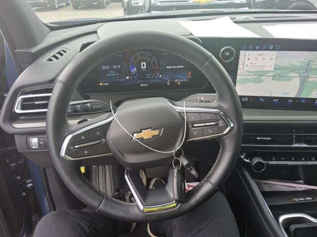 Used 2025 Chevrolet Traverse LT SUV