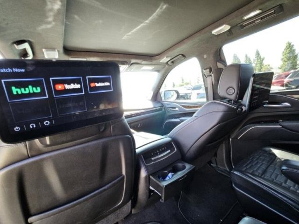 Used 2023 CADILLAC Escalade 4WD Sport Platinum SUV