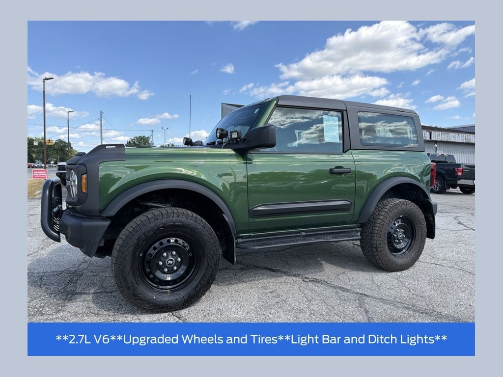2022 Ford Bronco 2-Door Base