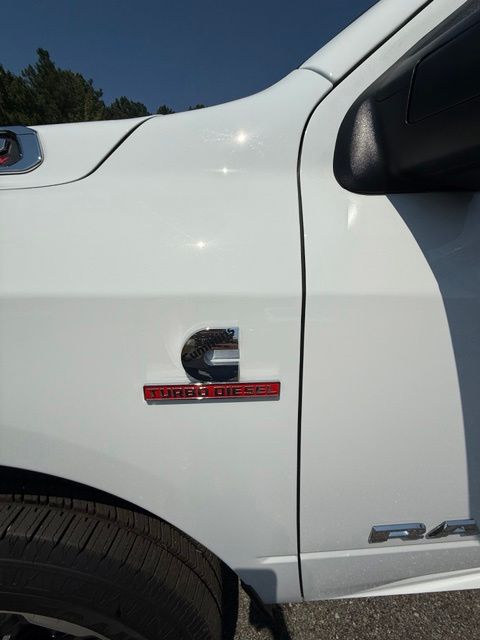 2025 RAM 2500 Laramie - Photo 8