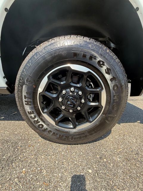 2025 RAM 2500 Laramie - Photo 7