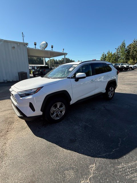Used 2025 Toyota RAV4 XLE SUV