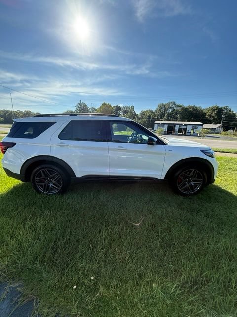 New 2026 Ford Explorer ST-Line SUV