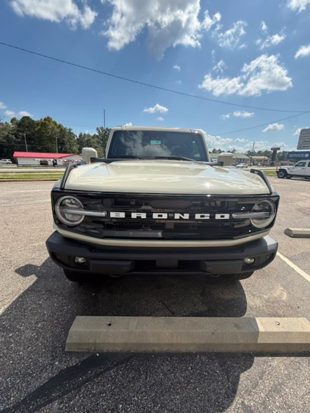 New 2026 Ford Bronco Outer Banks SUV