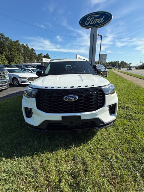 New 2026 Ford Explorer ST-Line SUV