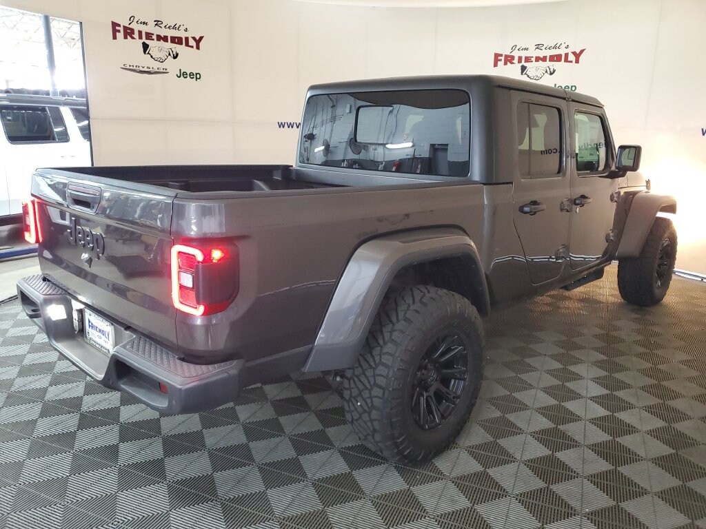 New 2026 Jeep Gladiator Sport S Pickup