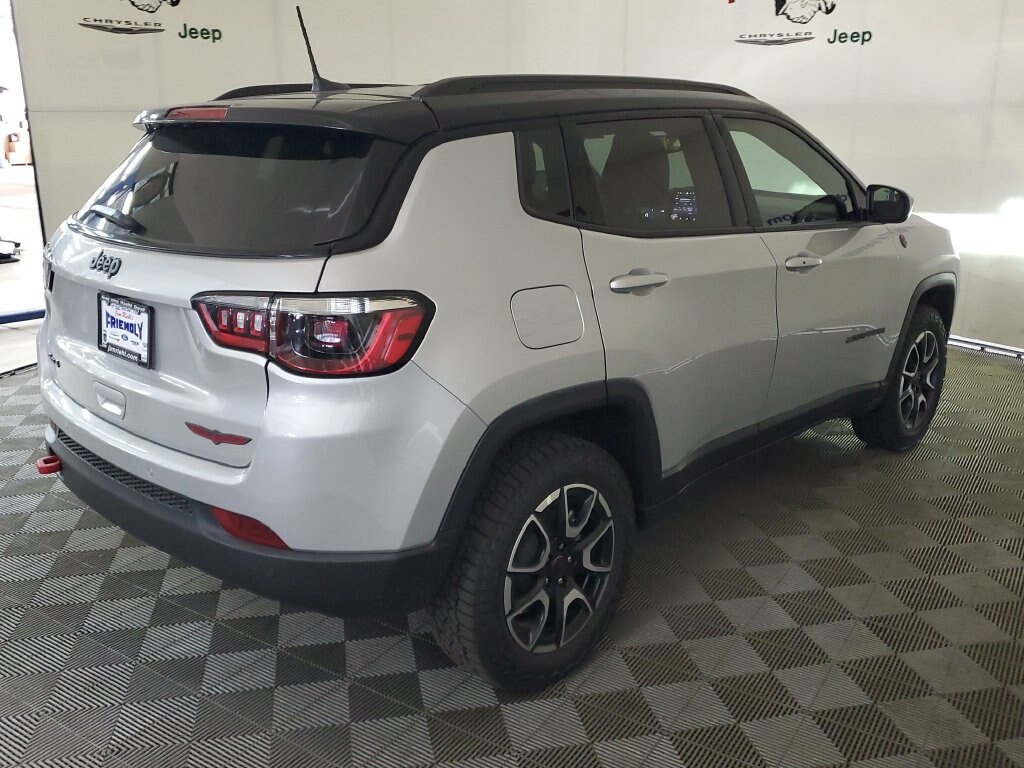 New 2026 Jeep Compass Trailhawk Sport Utility