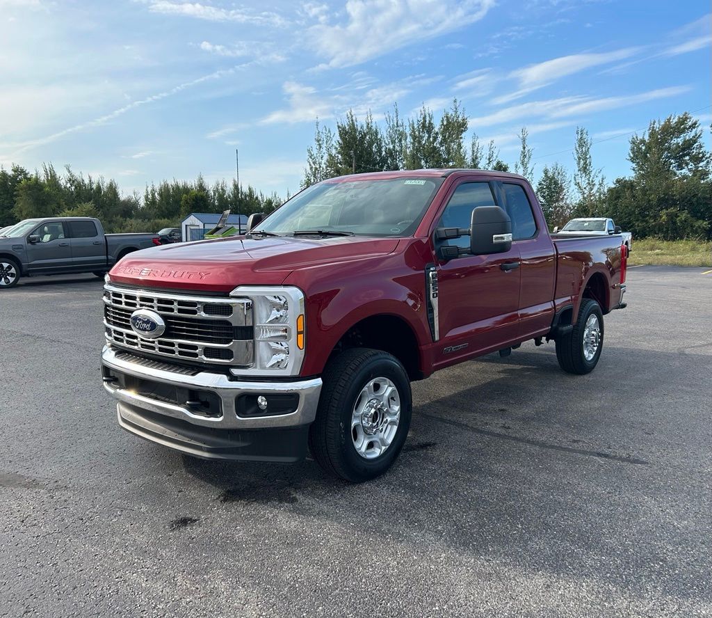 2026 Ford F-250SD XLT Truck