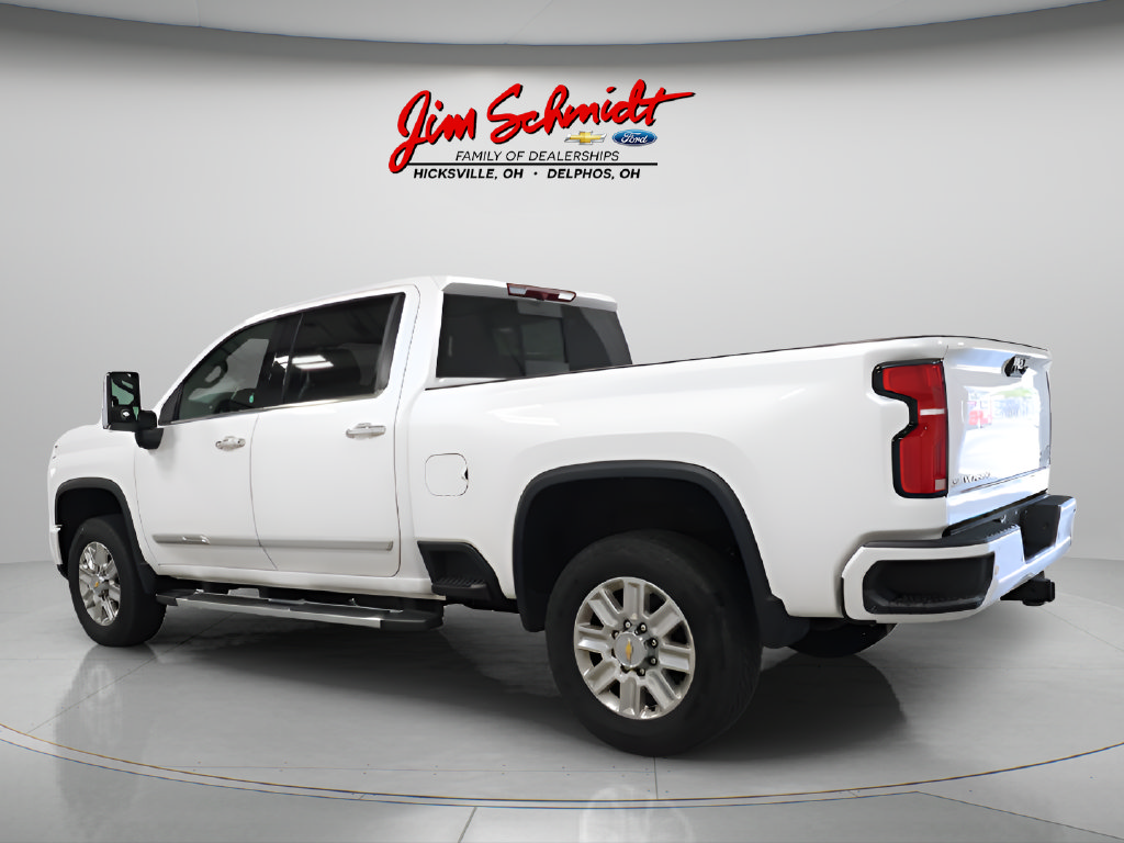 Used 2025 Chevrolet Silverado 2500 HD High Country Truck Crew Cab