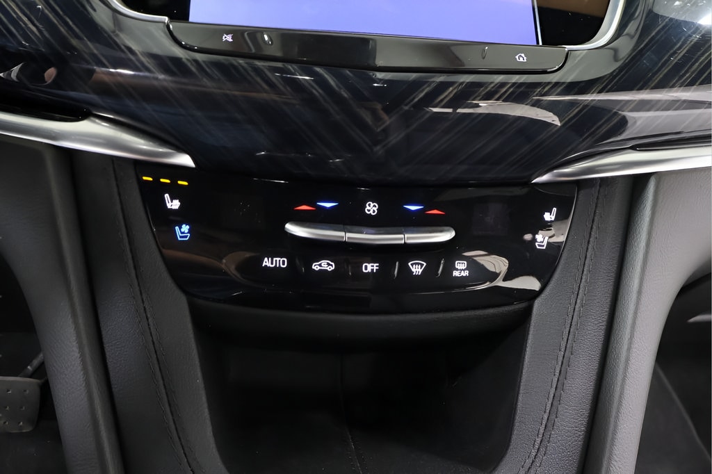 2024 Cadillac XT6 Premium Luxury - Photo 9