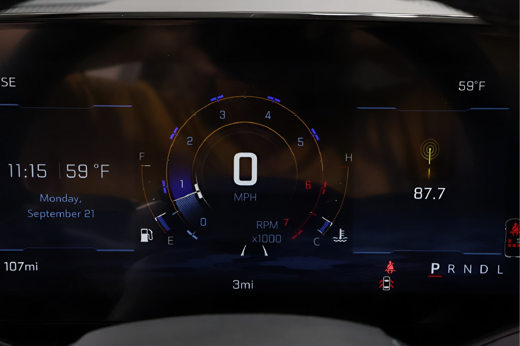 2027 Chevrolet Equinox LT - Photo 13