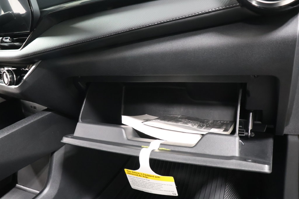 2027 Chevrolet Equinox LT - Photo 31