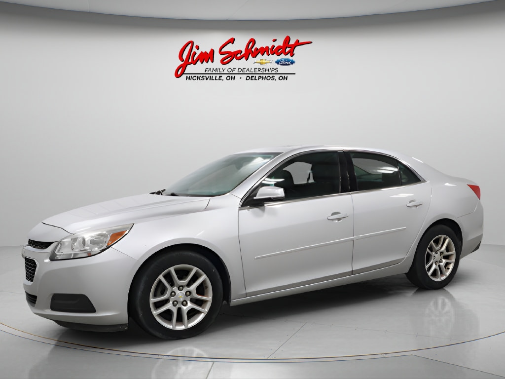 Used 2015 Chevrolet Malibu 1LT with VIN 1G11C5SL5FF266483 for sale in Hicksville, OH