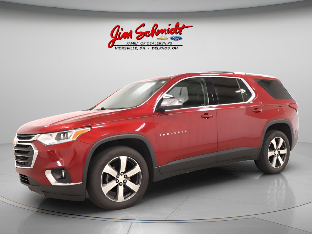 Used 2018 Chevrolet Traverse 3LT with VIN 1GNERHKWXJJ126929 for sale in Hicksville, OH