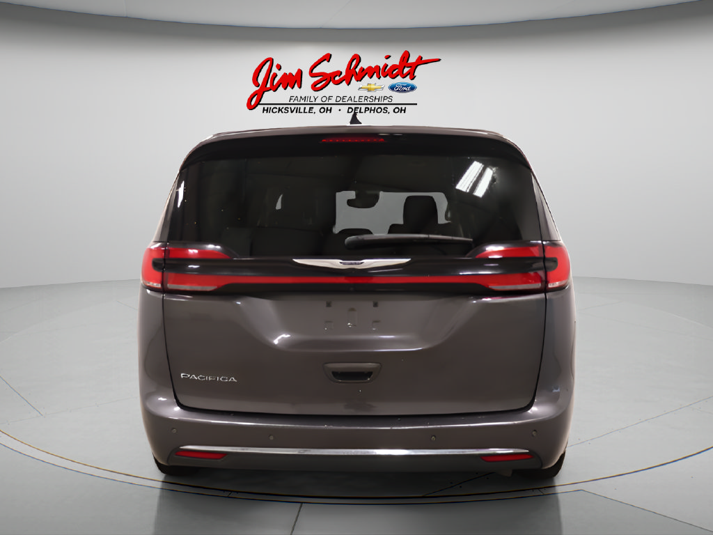 Used 2023 Chrysler Pacifica Touring L Van Passenger Van