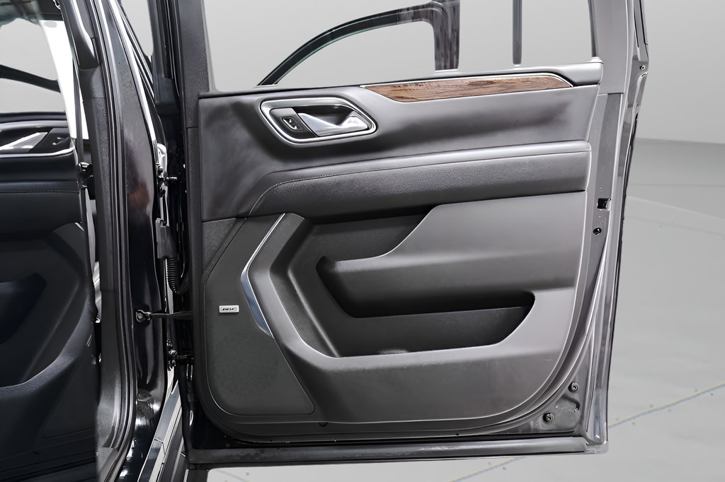 2023 Chevrolet Suburban Premier - Photo 63