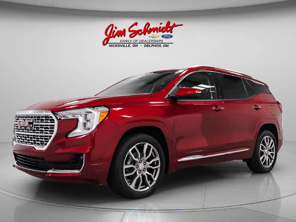 Used 2024 GMC Terrain Denali SUV