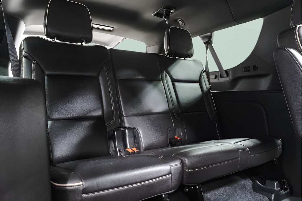2023 Chevrolet Suburban Premier - Photo 65