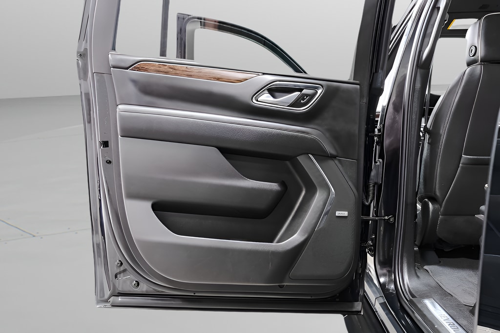 2023 Chevrolet Suburban Premier - Photo 58