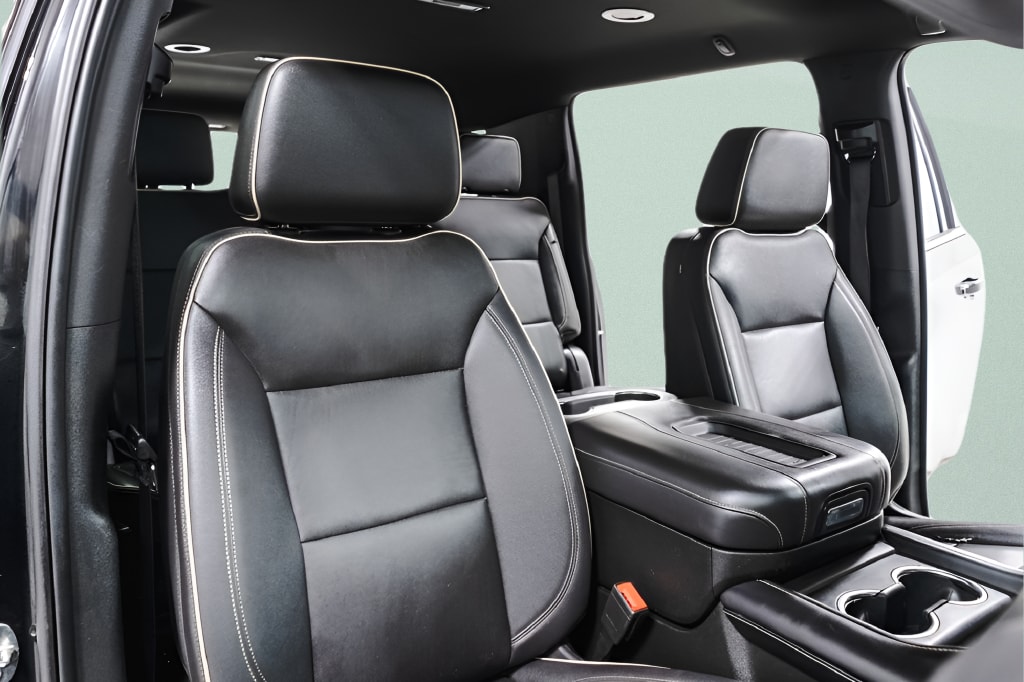 2023 Chevrolet Suburban Premier - Photo 60