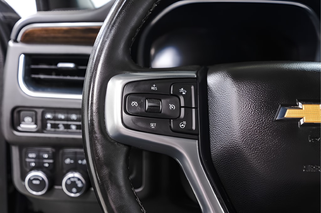 2023 Chevrolet Suburban Premier - Photo 21