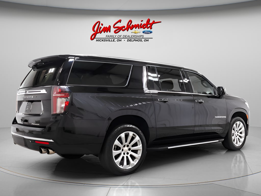 2023 Chevrolet Suburban Premier - Photo 14