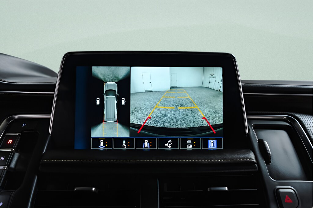 2023 Chevrolet Suburban Premier - Photo 36