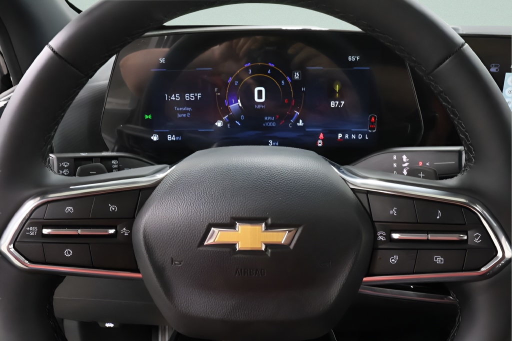 2026 Chevrolet Equinox LT - Photo 10