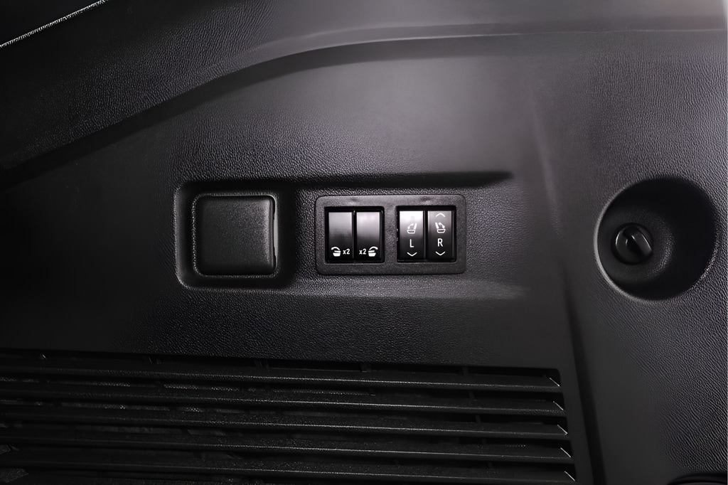 2023 Chevrolet Suburban Premier - Photo 49