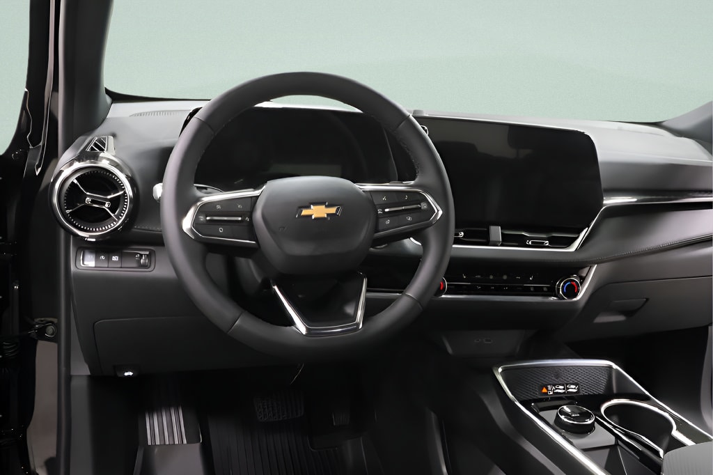 2026 Chevrolet Equinox LT - Photo 9