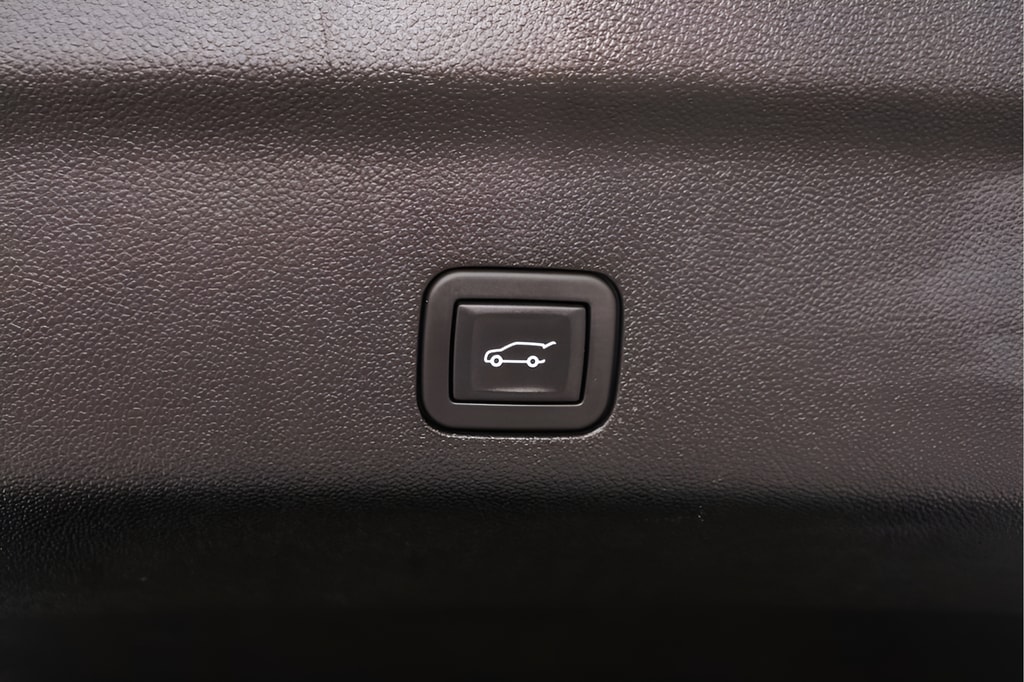 2023 Chevrolet Suburban Premier - Photo 51