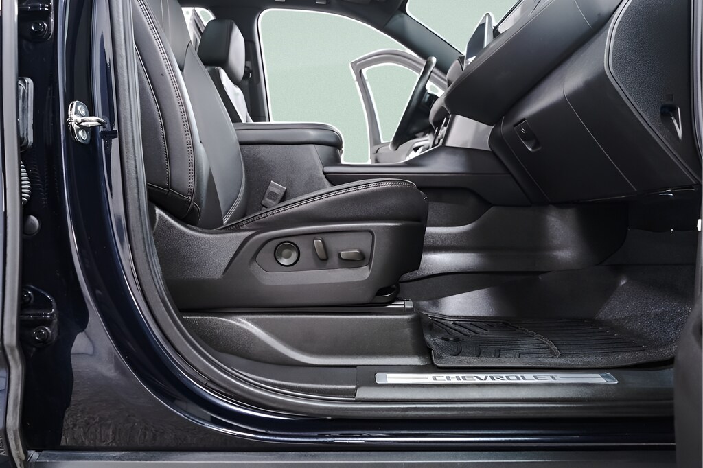 2024 Chevrolet Tahoe RST - Photo 35