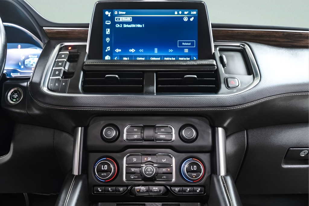 2023 Chevrolet Suburban Premier - Photo 31