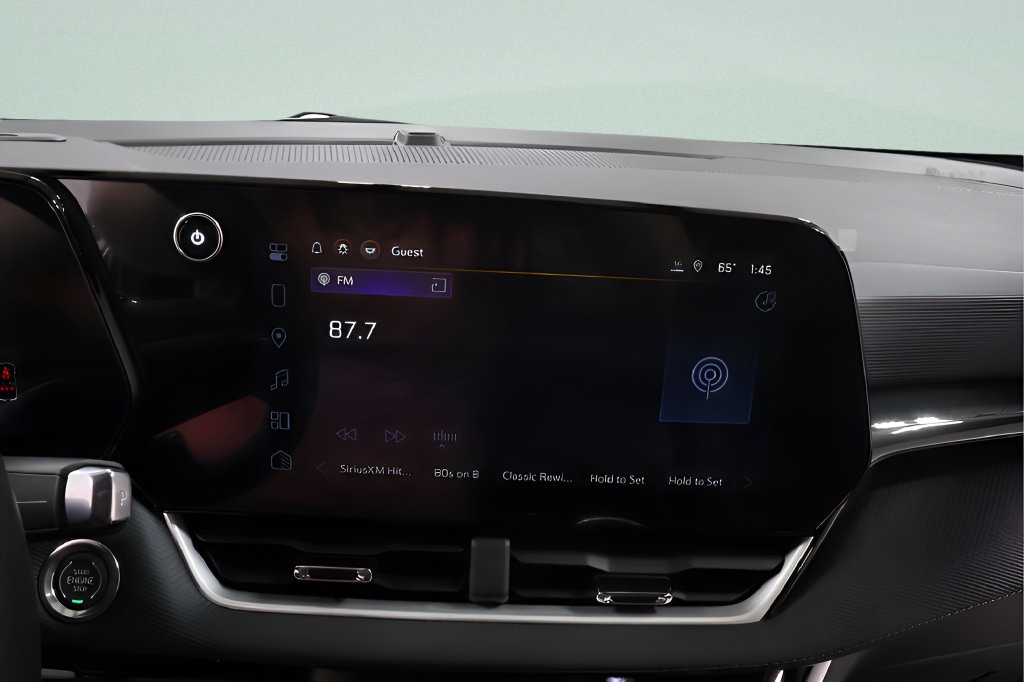 2026 Chevrolet Equinox LT - Photo 12