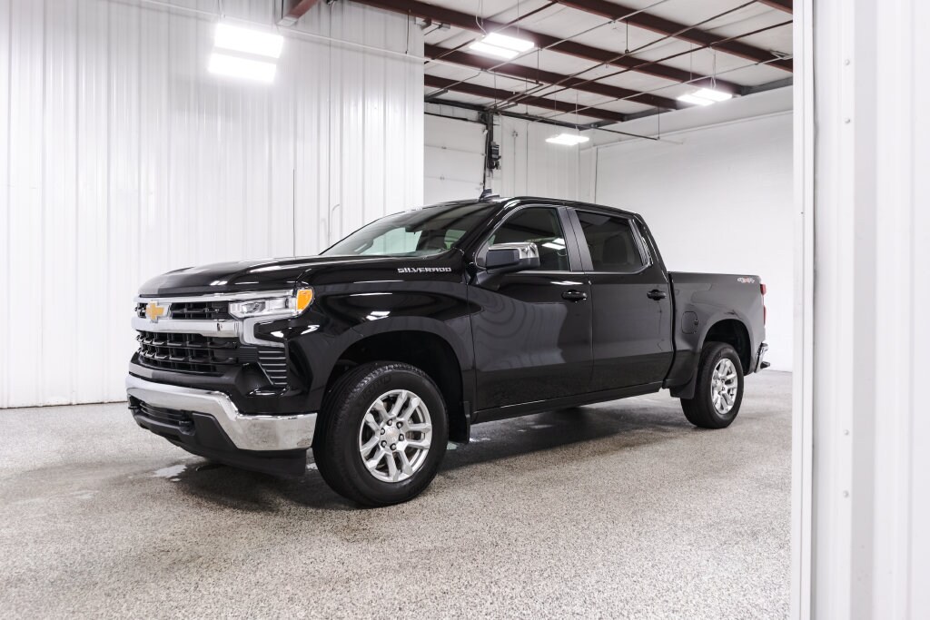 Used 2024 Chevrolet Silverado 1500 LT Truck
