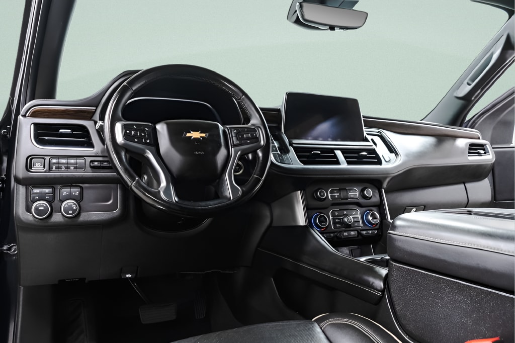 2023 Chevrolet Suburban Premier - Photo 68