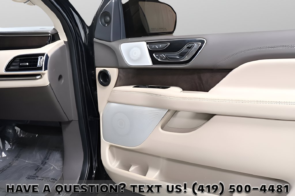 2022 Lincoln Navigator