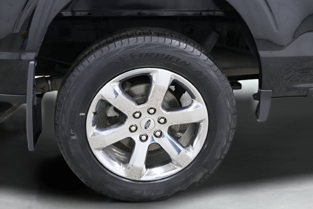 2023 Ford F-150 Lariat - Photo 19