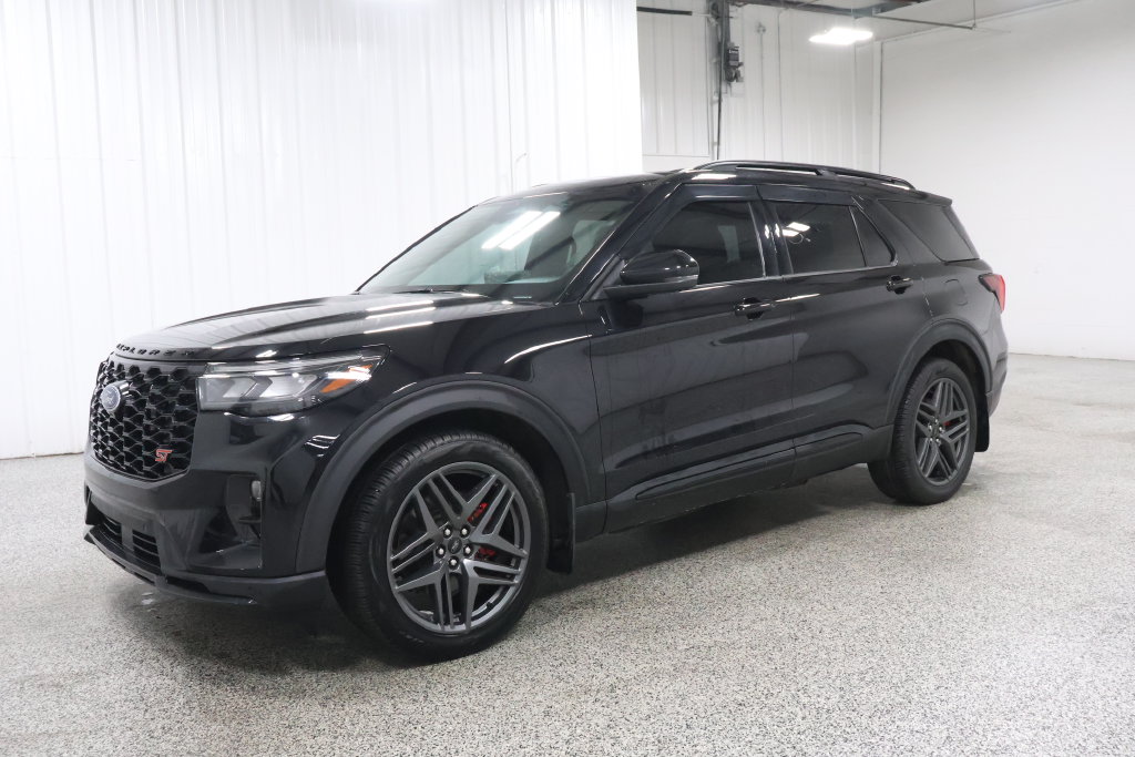 Used 2025 Ford Explorer ST SUV