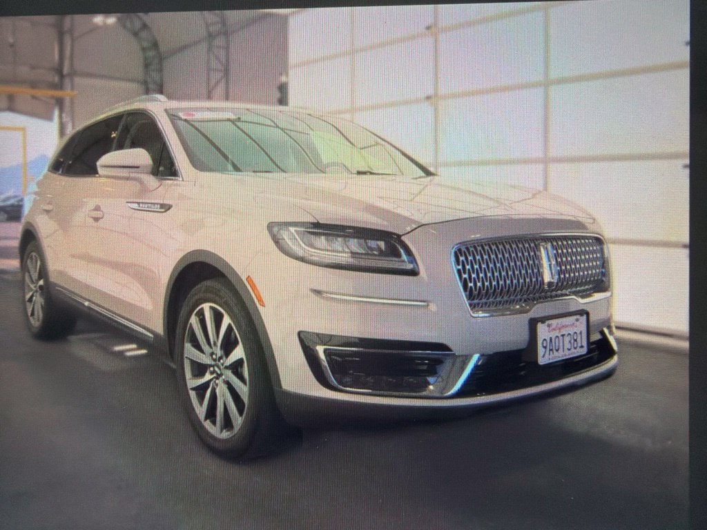 2019 Lincoln Nautilus Select
