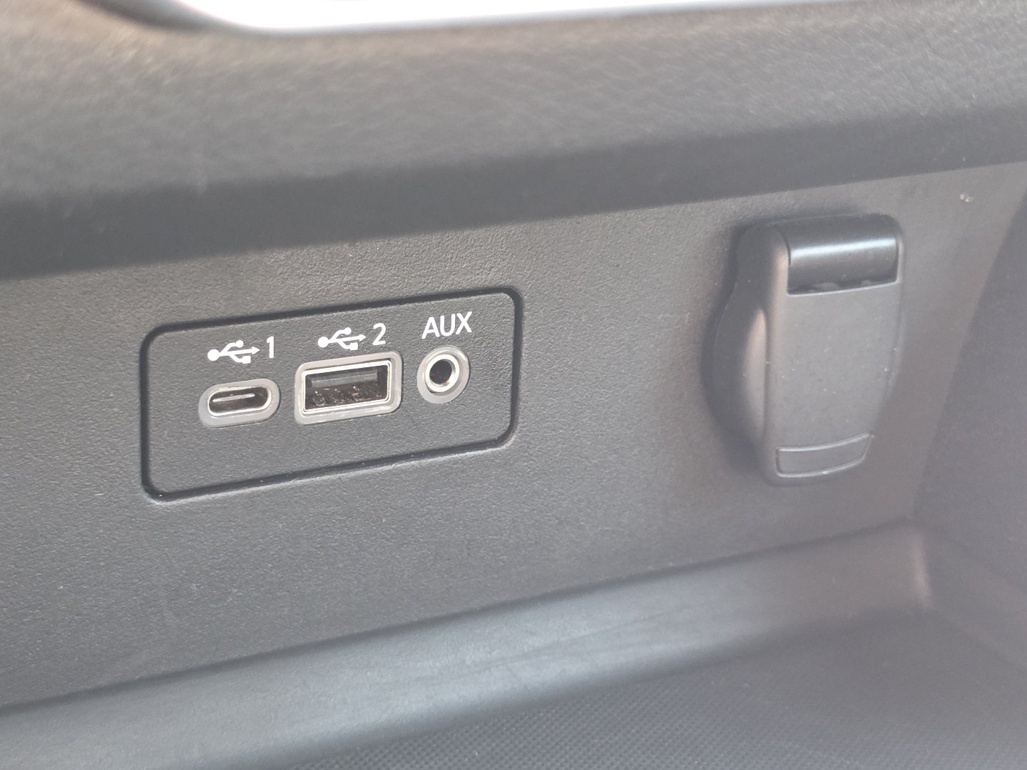 Used 2025 Nissan Altima 2.5 SV Sedan