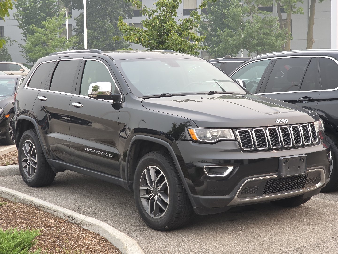 Used 2020 Jeep Grand Cherokee Limited SUV
