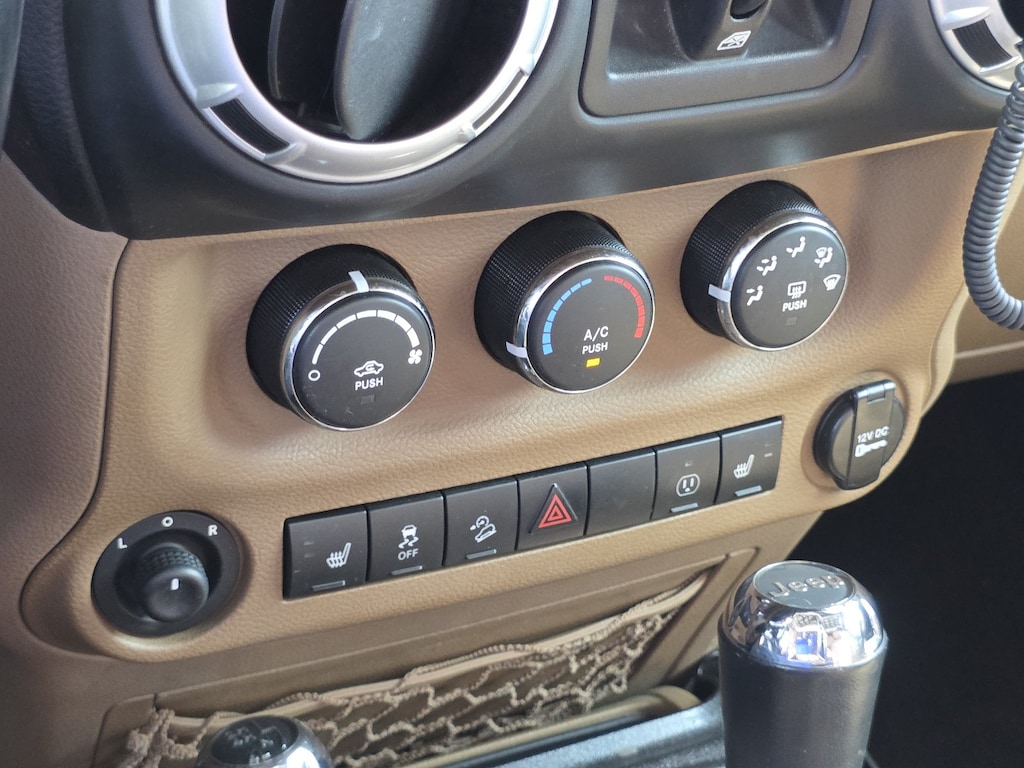 Used 2014 Jeep Wrangler Unlimited Sahara SUV