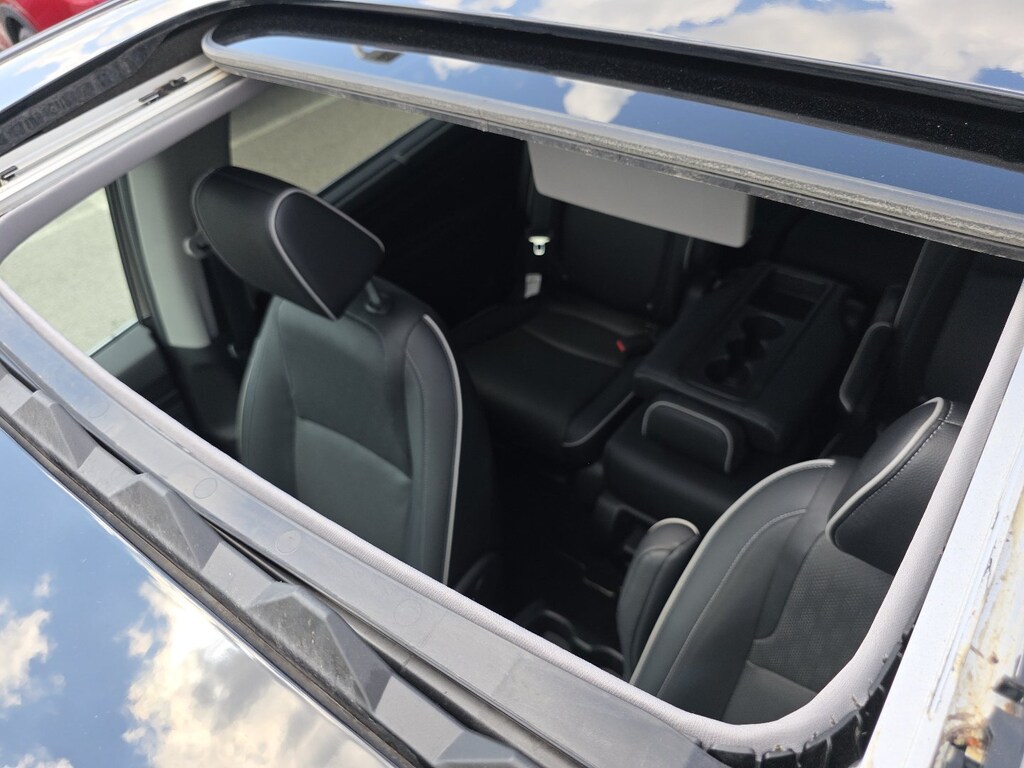 Certified 2024 Honda Odyssey Elite Minivan/Van
