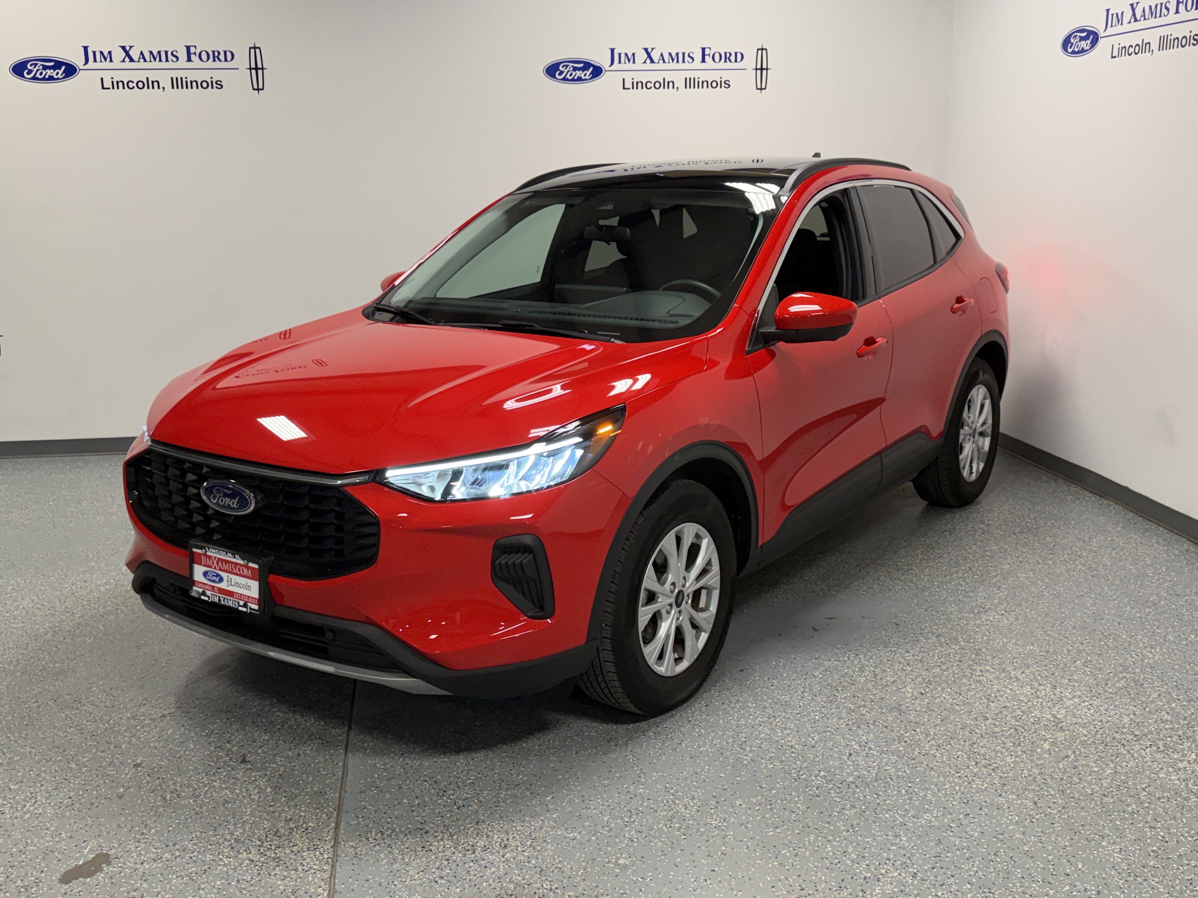 Used 2024 Ford Escape SUV