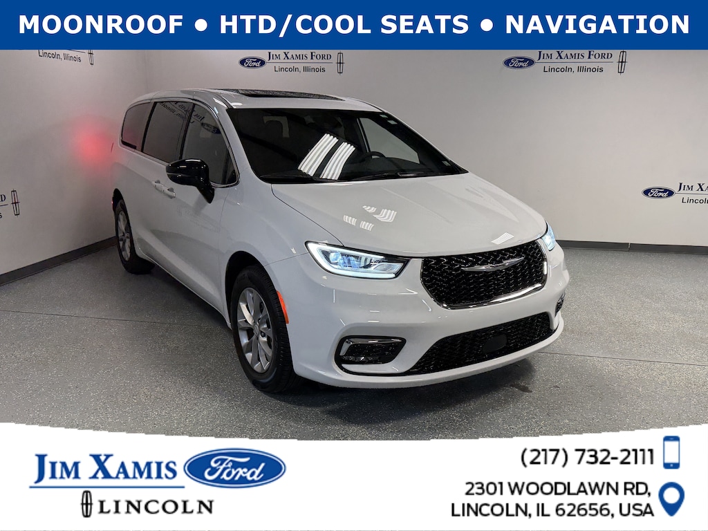 Used 2026 Chrysler Pacifica Van Passenger Van