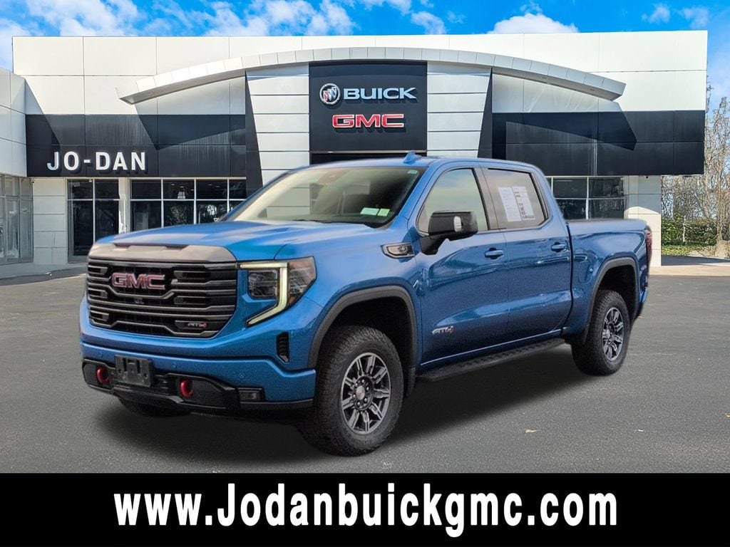 2024 GMC Sierra 1500 AT4