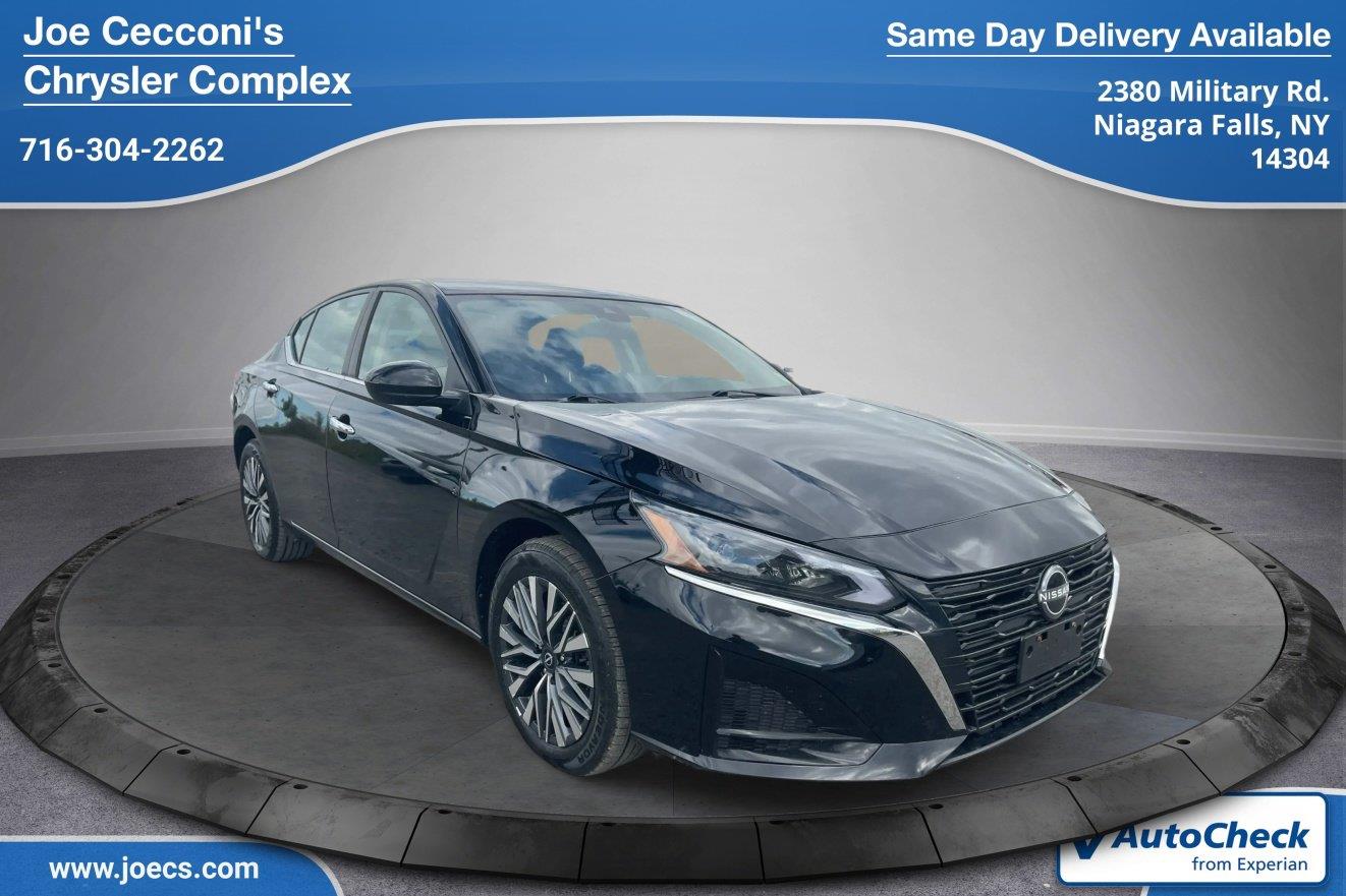 2023 Nissan Altima SV